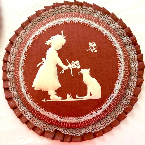 3D Embroidered Wall Art Other - Puffy Child & Cat Silhouette Embroidery Hoop Layered Lace Ruffled Wall Hanging